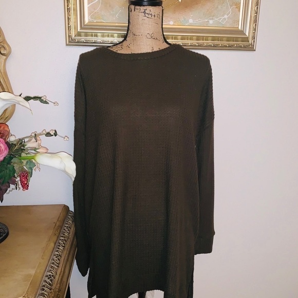 ZENANA Outfitters Dark Olive Crewneck - Picture 2 of 6